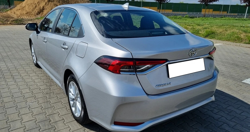 Toyota Corolla cena 86999 przebieg: 5400, rok produkcji 2022 z Starachowice małe 172
